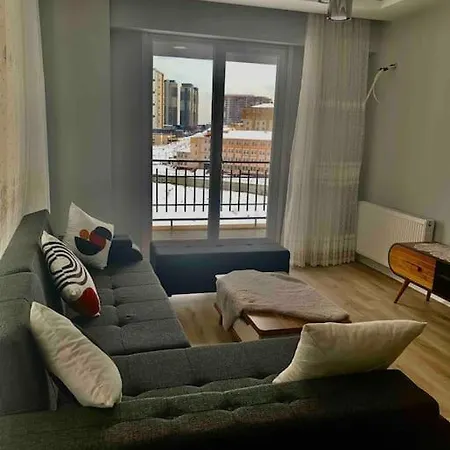 جميلة بإطلالة مفتوحة على المدينة Gumus Park Apartman