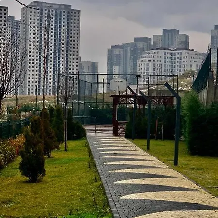 جميلة بإطلالة مفتوحة على المدينة Gumus Park * Isztambul