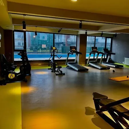 Apartman جميلة بإطلالة مفتوحة على المدينة Gumus Park *